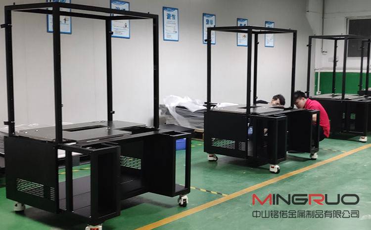 钣金加工行业现状及未来发展方向预测-钣金加工珠海机箱机柜拼搏(中国)激光切割拼搏在线登录入口